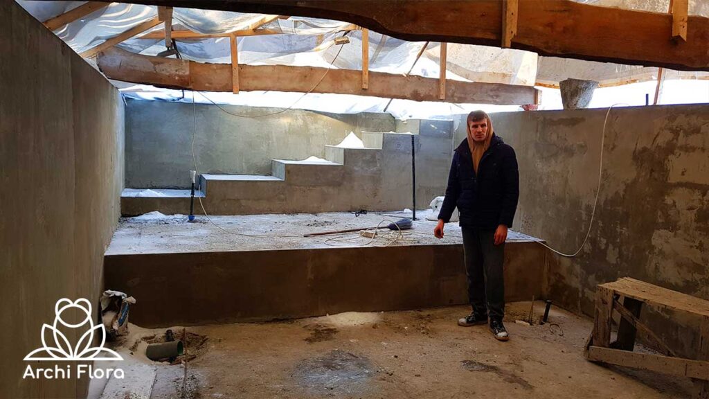 Картинка бассейна на даче в Харьковской области Задонецкое
